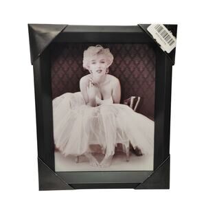 Marilyn Monroe 3D Lenticular Framed Wall Art Shadow Box